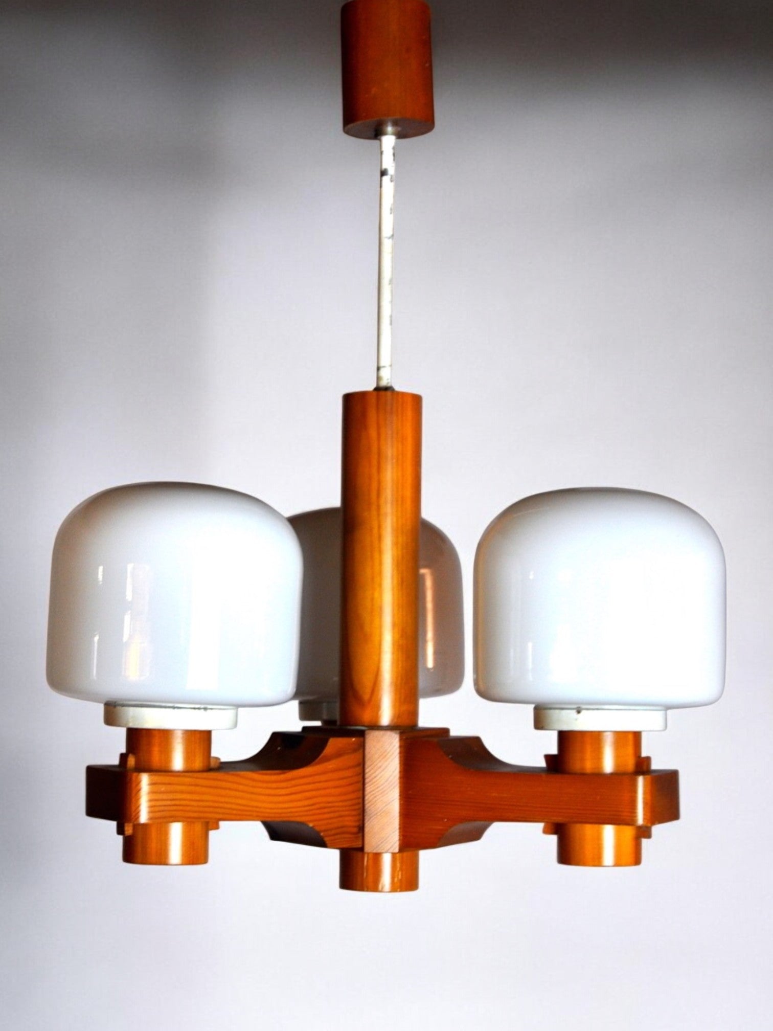 Nordic chandelier in wood and opaline Denmark 1970