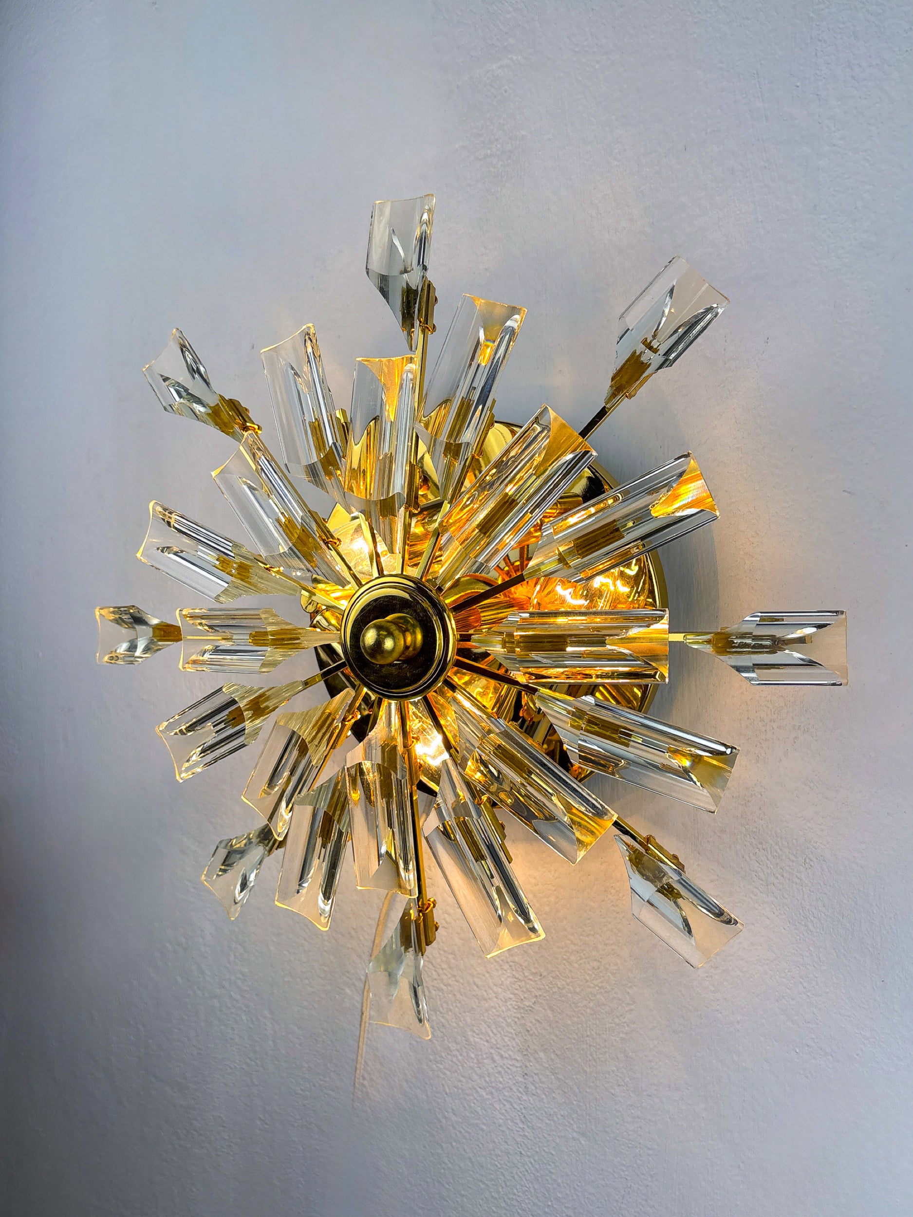 Sun-Shaped ceiling or wall light by Oscar Torlasco for StilKronen, Italy, 1970s