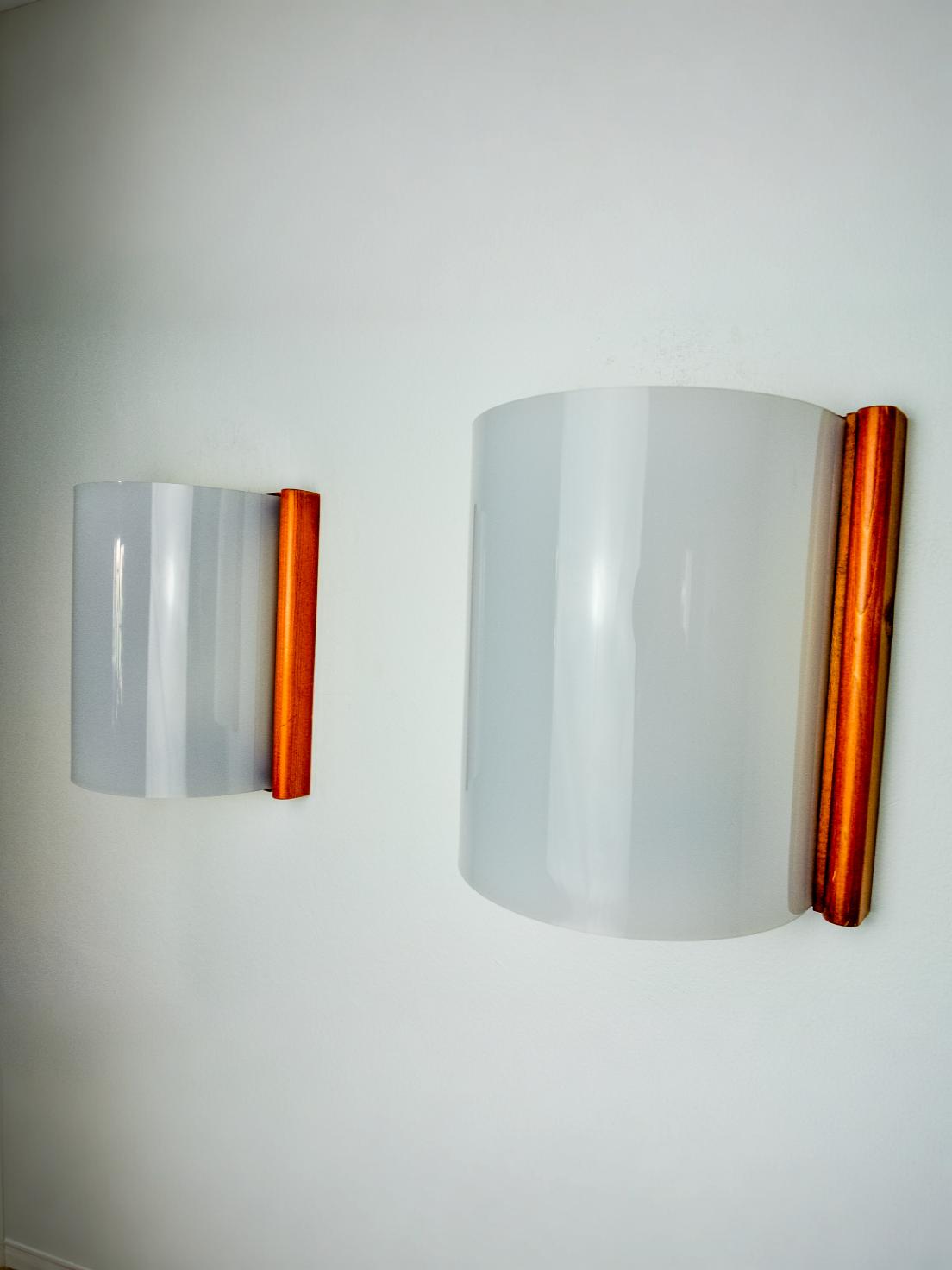 Pair of Mediterranean wall lamps, pine and methacrylate, 1980, Spain