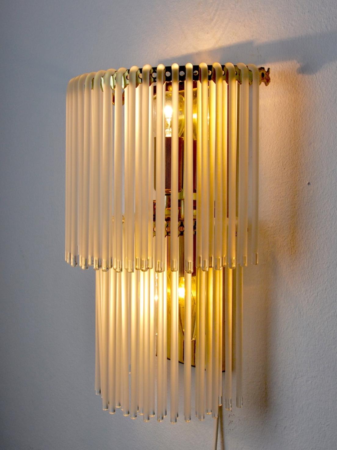 Venini wall lamp, Curved tubular murano glass, Italy 1970