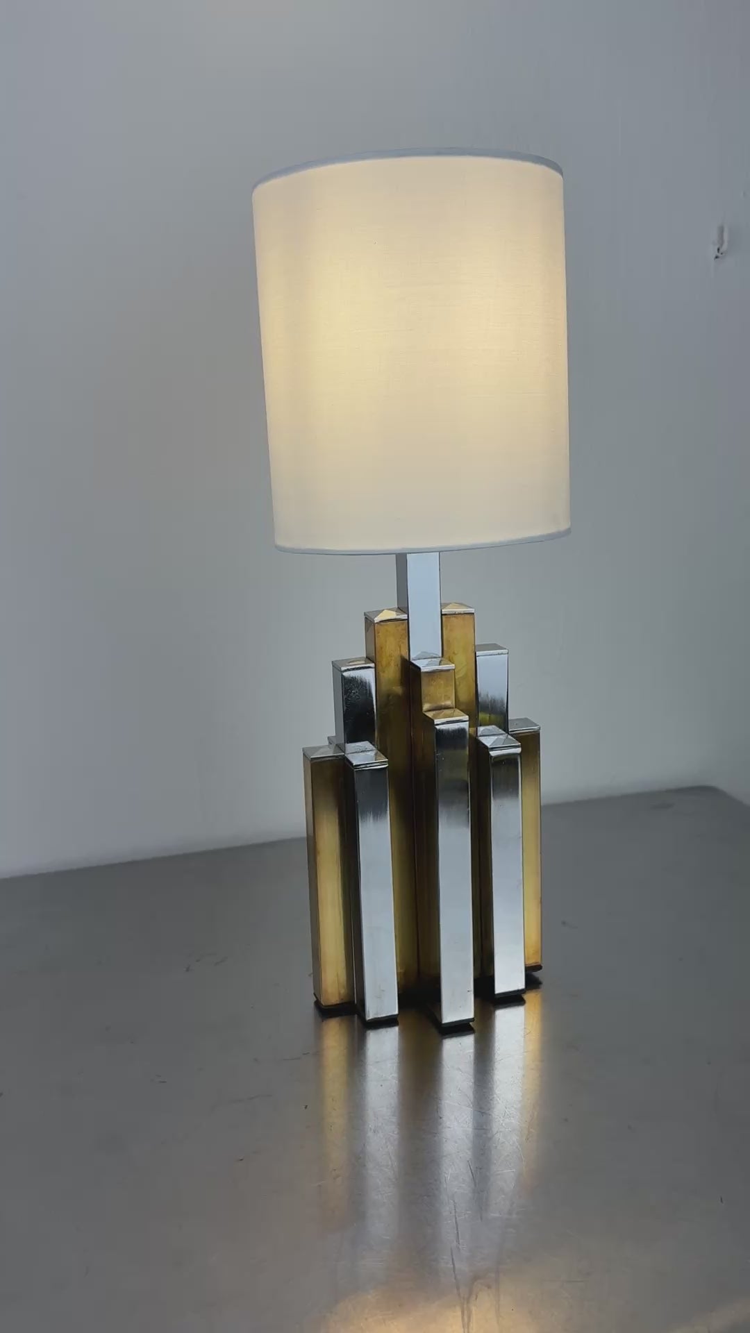 Load video: Midcentury Modern BD Lumica Cubic Table Lamp, Spain