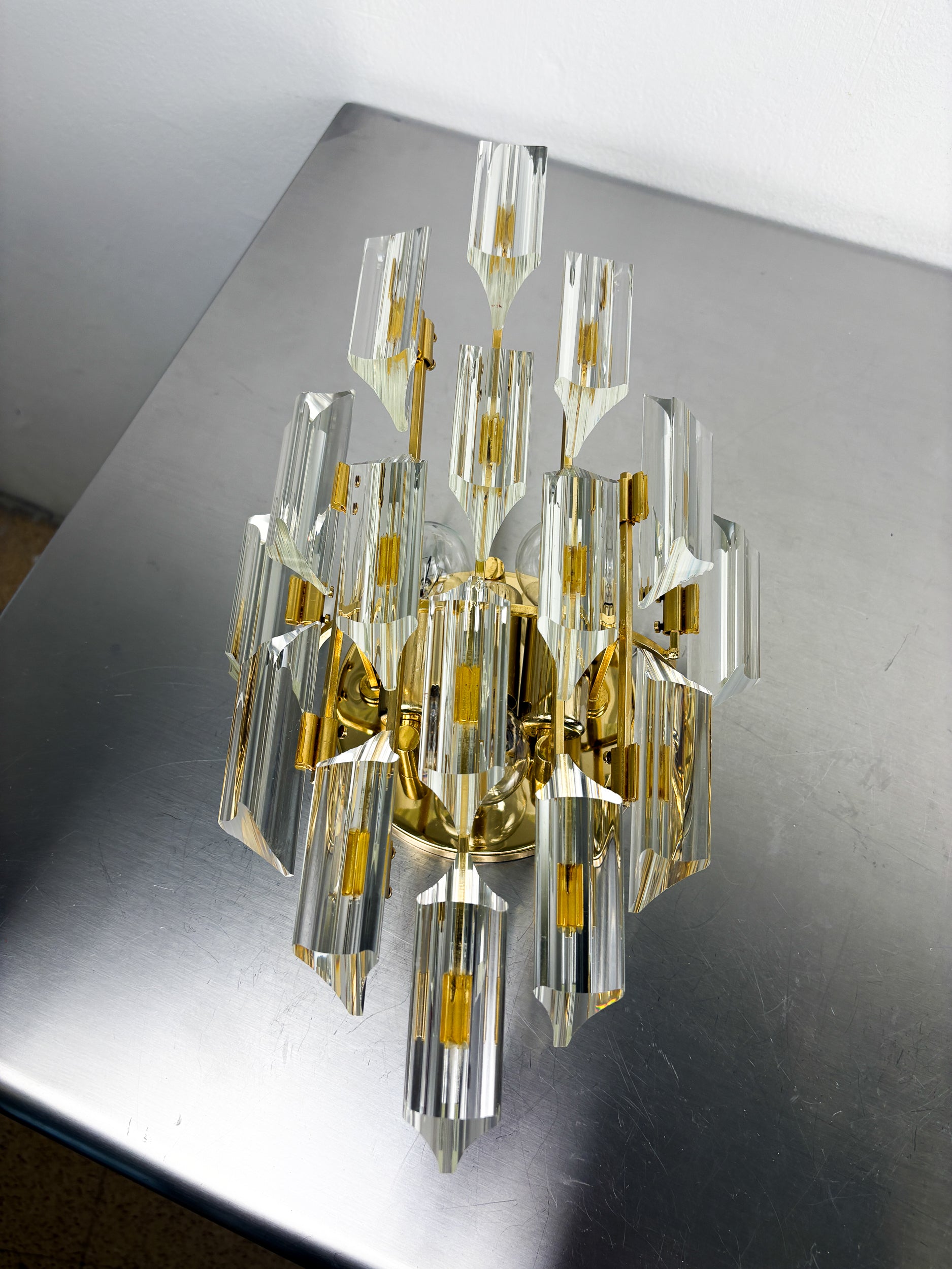 Oscar Torlasco for Stilkronen Wall Sconce, cut Murano glass, italy, 1970's